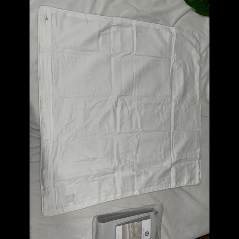 NIB $135 Hotel‎ Collection Artisan (1) Euro Sham